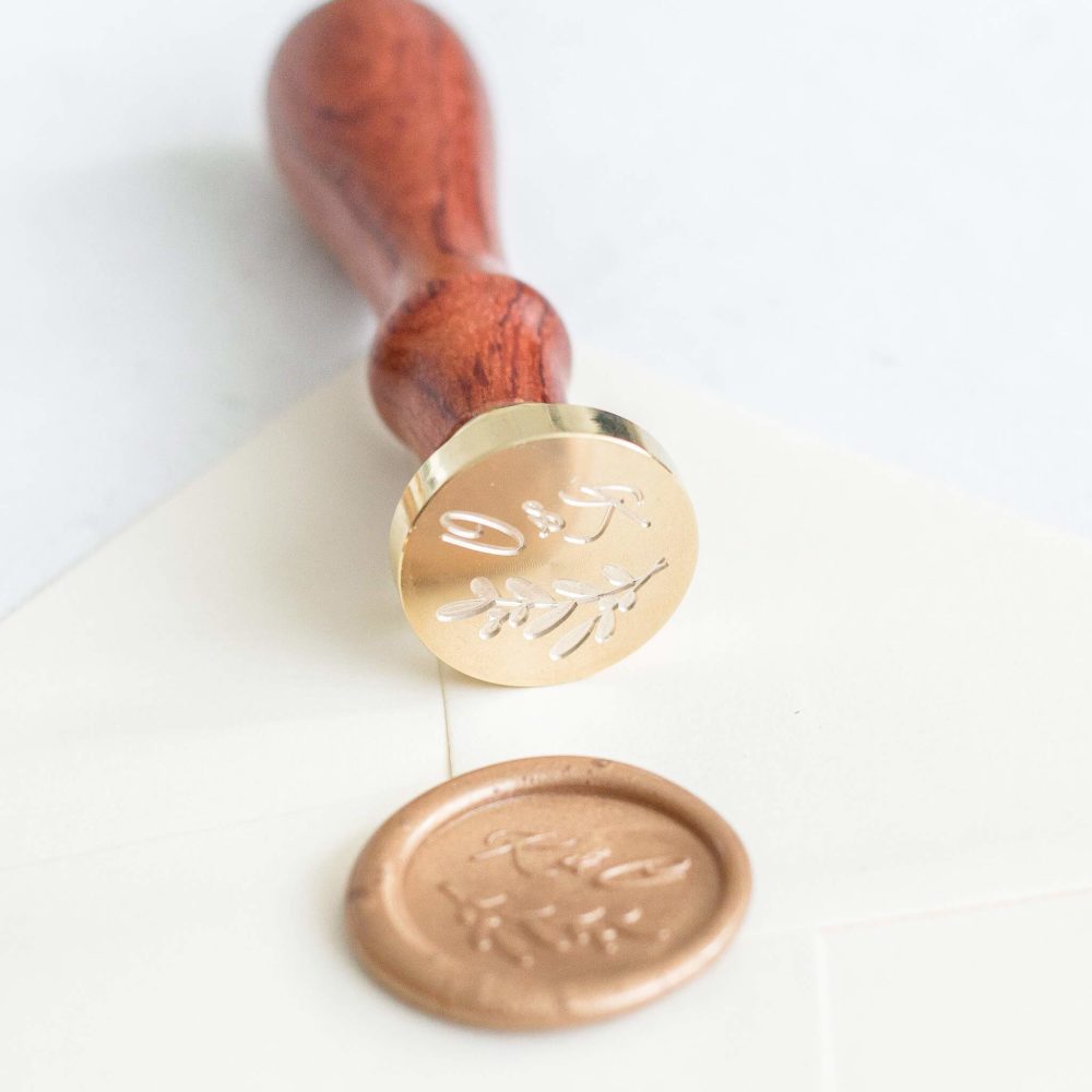 Kalina Initialen Olivenzweig Siegel - Siegel Boutique Mestharm