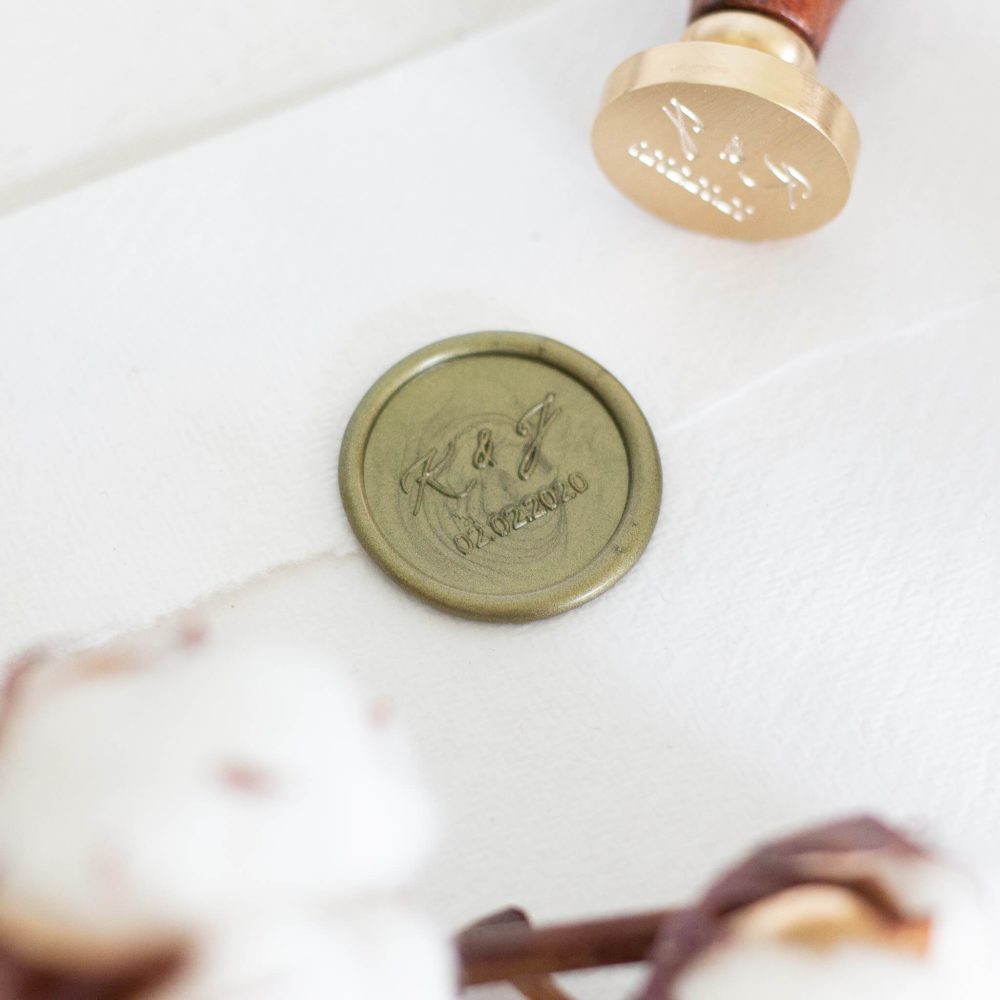 Handwritten Initialen mit Datum Siegel - Siegel Boutique Mestharm