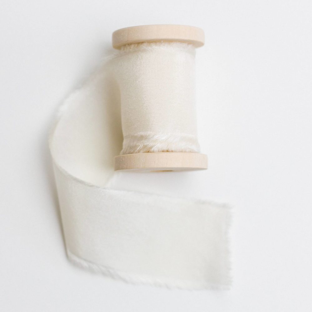 Seidenband Creme 32mm - Siegel Boutique Mestharm